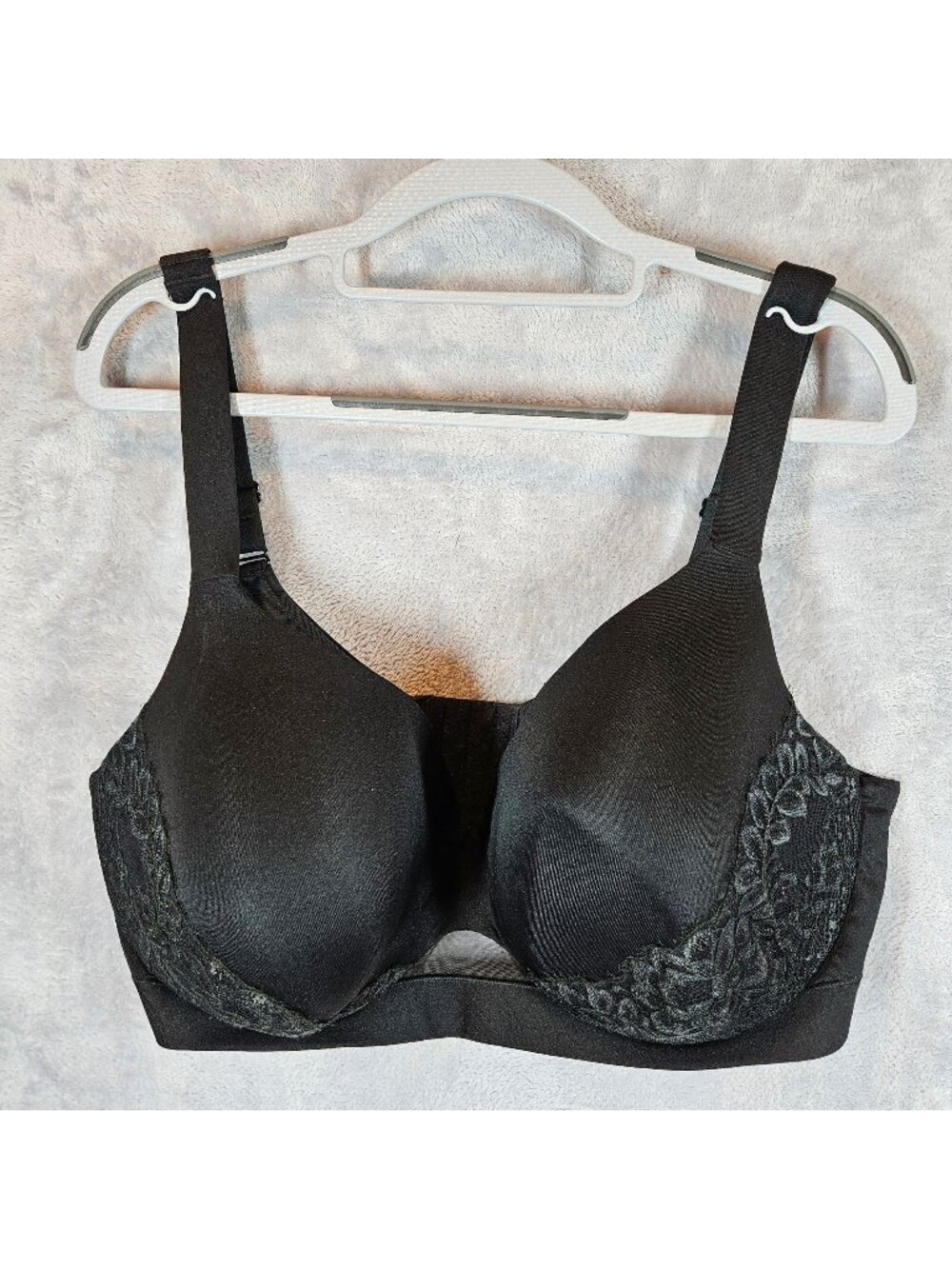 Cacique Womens Size 42DDD Lightly Lined Full Coverage Black Lace wide straps